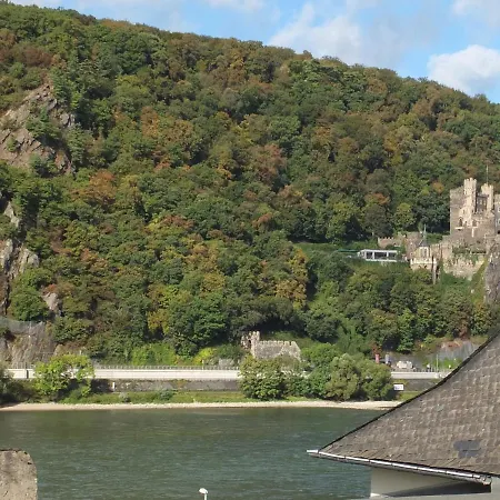 Milberg Assmannshausen Konukevi Rüdesheim am Rhein
