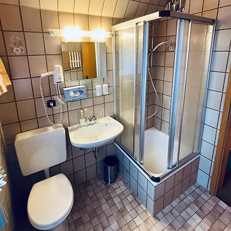 Milberg Assmannshausen Konukevi